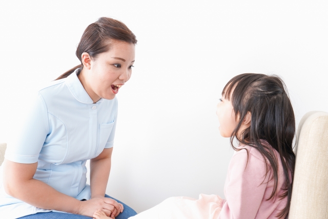 子供の出っ歯、もう悩まない！専門医が教える原因と治療法